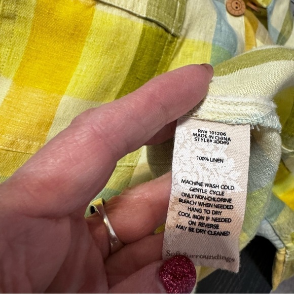 Soft Surroundings Avalon Tartan Plaid Linen Short Sleeve Wooden Buttons Shirt - Picture 5 of 7